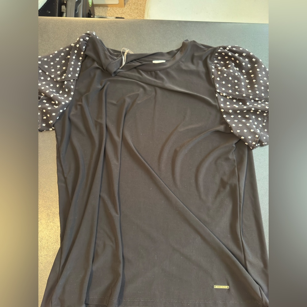 Anne Klein Black Fabric with Gold Accent